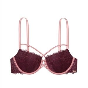 NWT 36C LIMITED EDITION PINK BRA